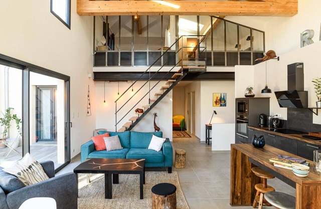 - CASA DE PUEBLO - LOFT-TERASSE - AIRE ACONDICIONADO - PRECIO - GOLF