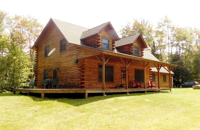 Log Cabin - una milla de Jay Peak Resort