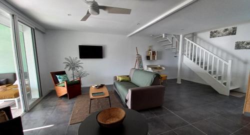 Logements Vue Mer accès piscine en Guadeloupe