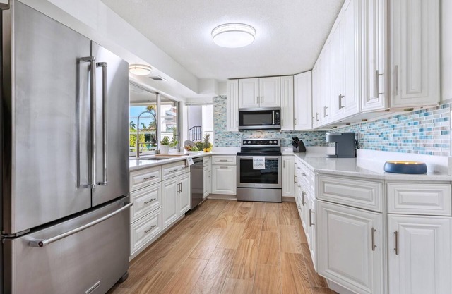 Longboat Key living at its finest. Recently remodeled 3 Bedroom, 2 bath home.