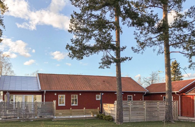 Alojamiento de 3 habitaciones en Mölltorp