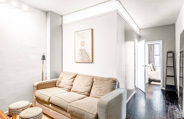 Lovely 2BR/1BR Apt at the Heart of NYC!
