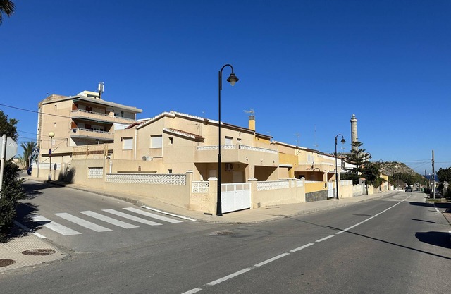 Lovely 6-Bed House in Cabo de Palos