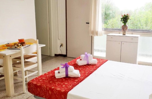 Precioso apartamento para 5 personas junto a la playa.