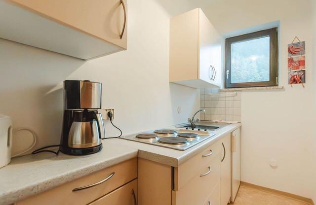 Acogedor apartamento para 3 personas con WIFI, TV, balcón, mascotas permitida y aparcamiento