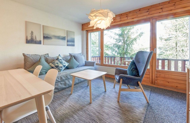 Bonito apartamento para 4 personas con WIFI, piscina, TV, balcón, vista panorámica y aparcamiento