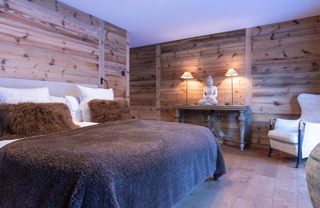 Acogedor apartamento para 10 personas con WIFI, bañera de hidromasaje, TV y aparcamiento