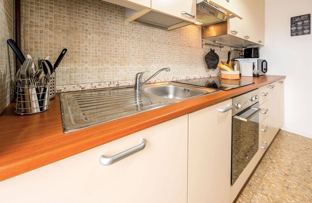 Precioso apartamento para 4 personas con WIFI, A/C, TV, terraza, vista panorámica y aparcamiento