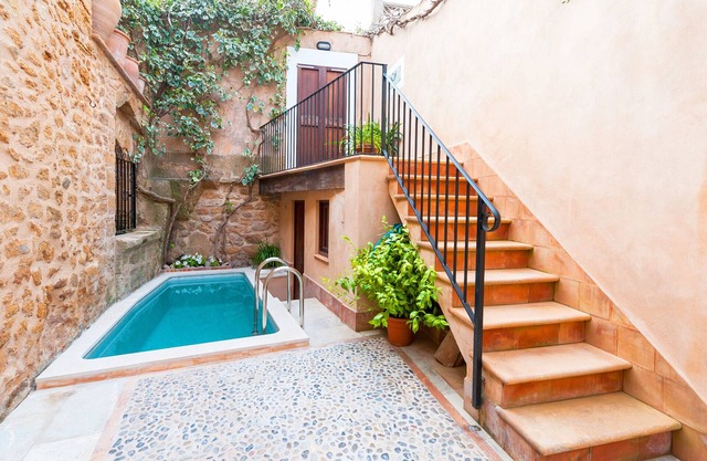 Casa con piscina en Alcudia para 6, Terraza, Patio, a pocos minutos de la playa