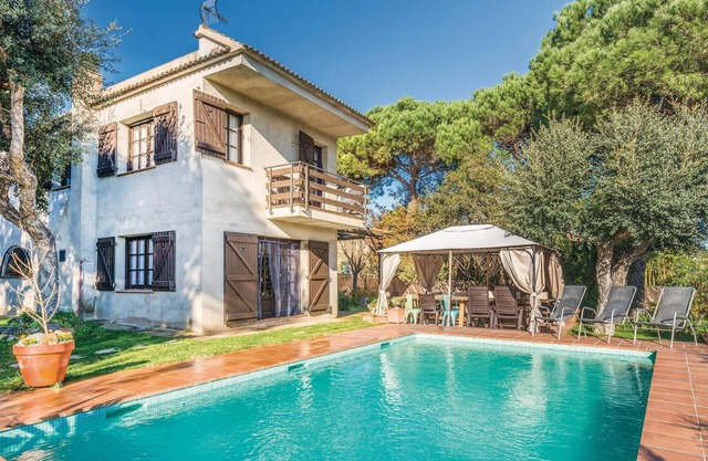 Preciosa casa en Vidreres con WiFi