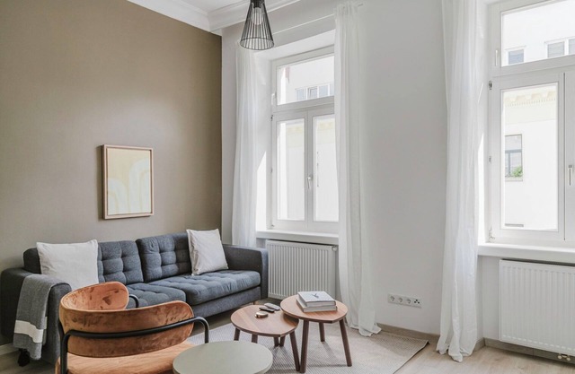 Lovely Margareten 1BR, Fully Furnished + W/D, by Blueground