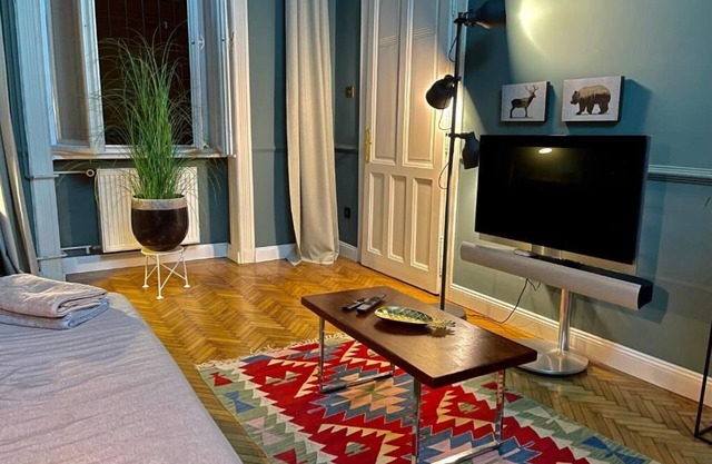 Lovely Vintage Budapest Studio