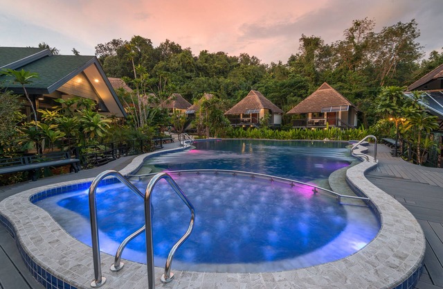 Loy Chalet