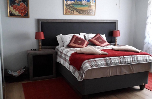 Lucia`s-Self Catering Strand Cabo Occidental