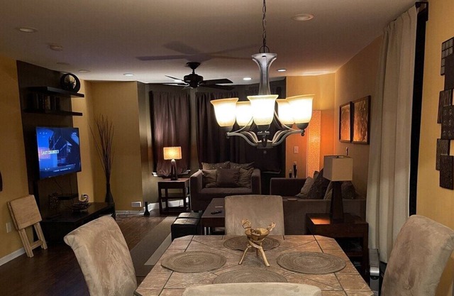 Lux Philly Family Apartment across The Mann Center