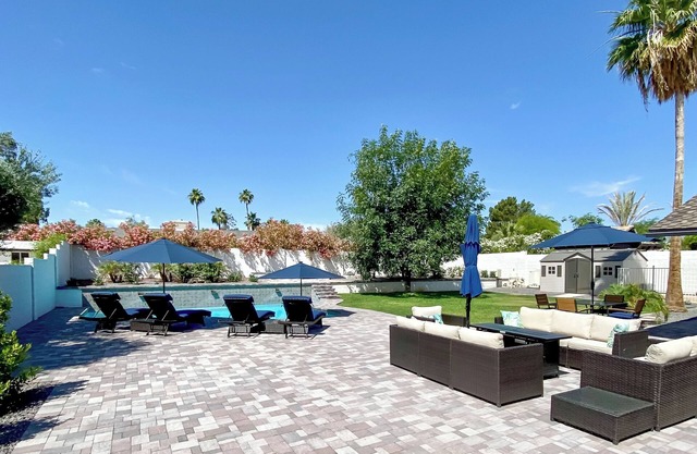 Sunny Scottsdale Home w/ Heated Pool & Patio