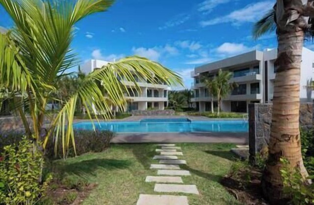 Luxurious 3 Bedroom Apartment in La Pointe