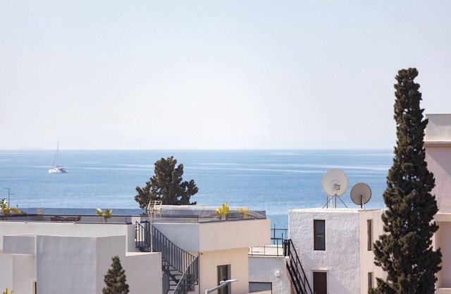 Artistic 3 bdr apartment with sea view in Glyfada