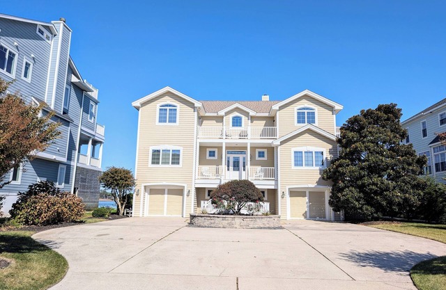 Luxurious 5BR Inlet View Home with Elevator – South Shore Marina