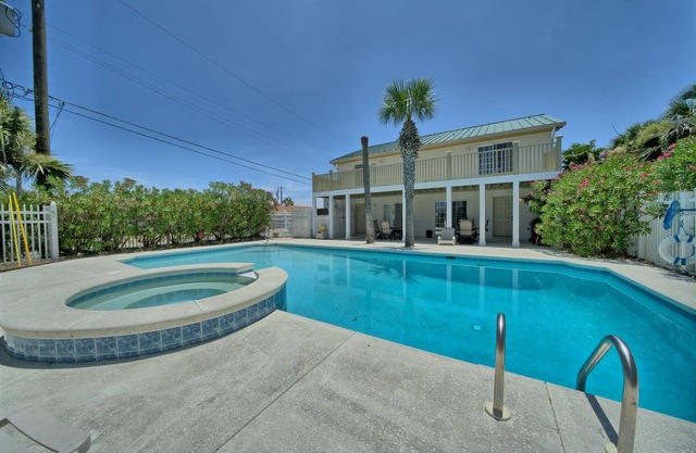 ¡NUEVO! 'Oasis' 3BR Panama City Beach House # 1!