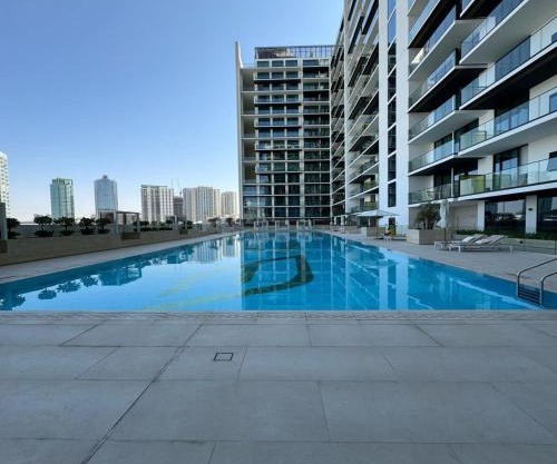 Luxurious Belvilla 1BR JVC with Pool, Gym & BBQ Access