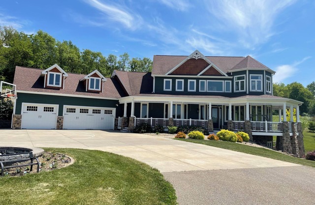 Luxurious Country Retreat