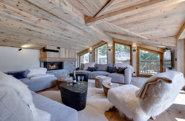 Val d'Isère: Dúplex para 8 con Sauna, Balcón, Chimenea y Aparcamiento