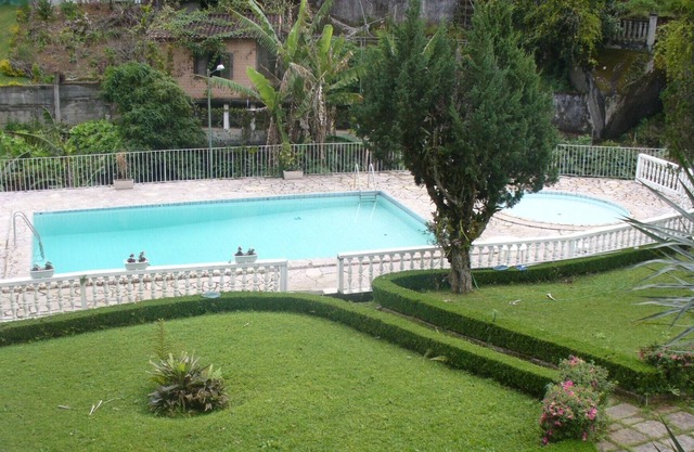 Lujosa casa con piscinas, chimeneas, barbacoa, campinho.
