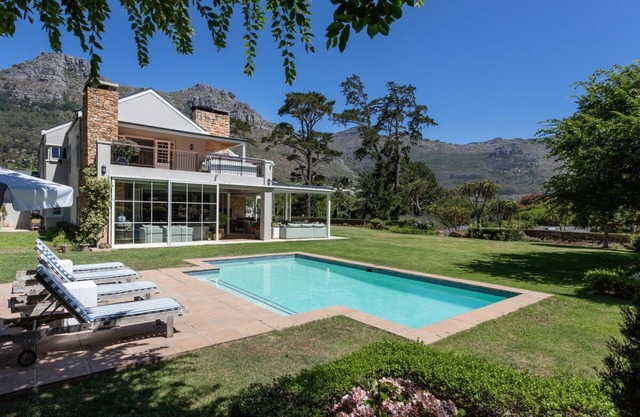 Lujoso Hout Bay, chalé también disponible