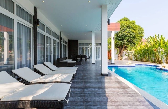 Villa lujosa y moderna con piscina privada