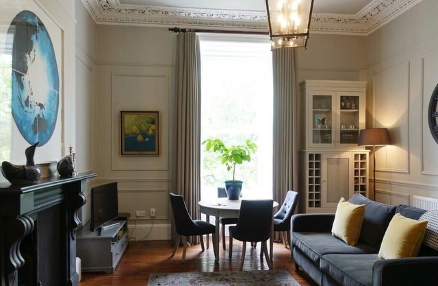 Renovated 1 Bedroom Apartment