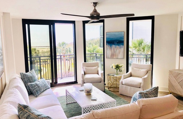 Oceanfront Pure Luxury-New Complete High-End Remodel-3 Bdr / 3 Ba- WD Sports Card