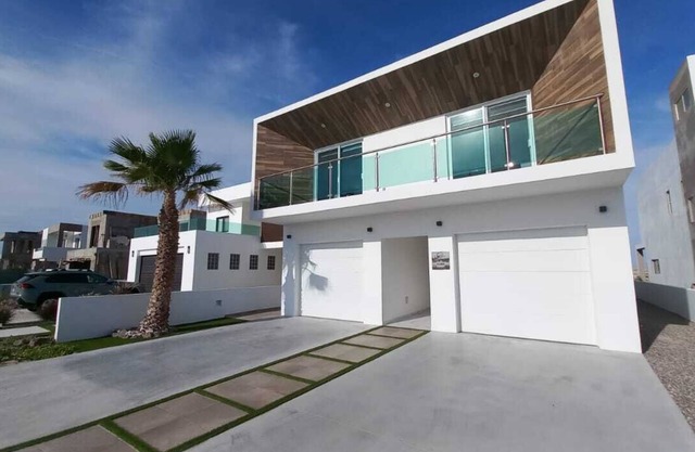 Luxurious private Space close to beach and lagoon