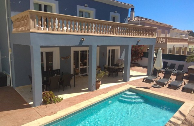 Villa de lujo con piscina privada, jacuzzi y WiFi de alta velocidad