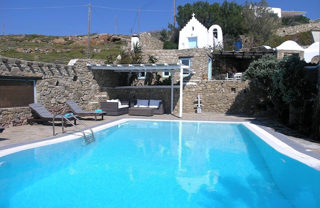 Luxurius Villa