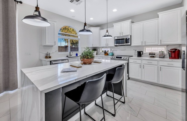 Luxury 3 Bedroom Home in Gilbert