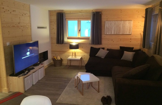 Luxury 3-room apartment in a chalet with independent access