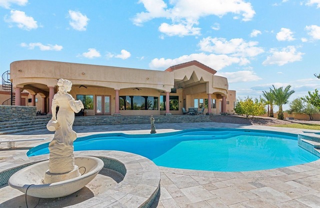6BR Scottsdale Mansion on 2 Acres ~ Home Office, Hot Tub, Pickleball, Steam Room