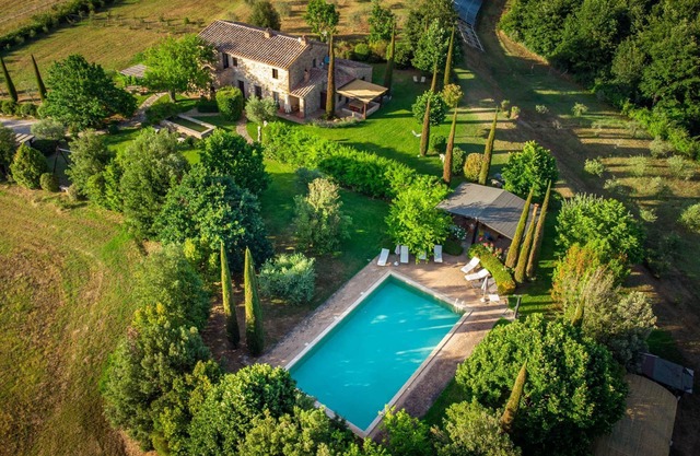 Nueva villa de lujo 6BD con vinos de piscina climatizada y clase de cocina
