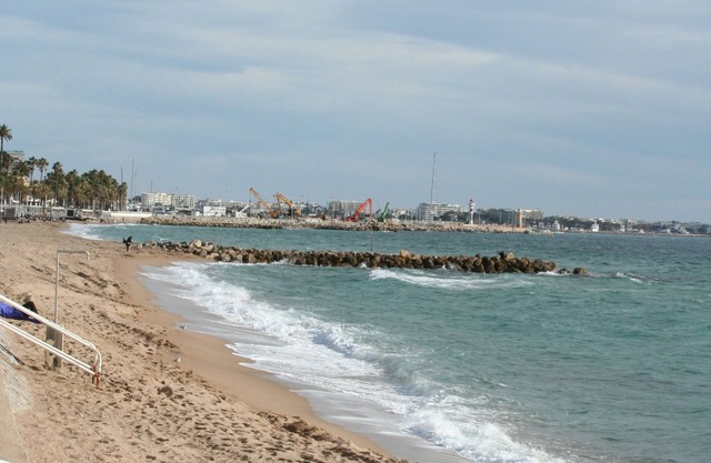 Lujo y lujo, moderno apartamento con mágicas vistas al mar.