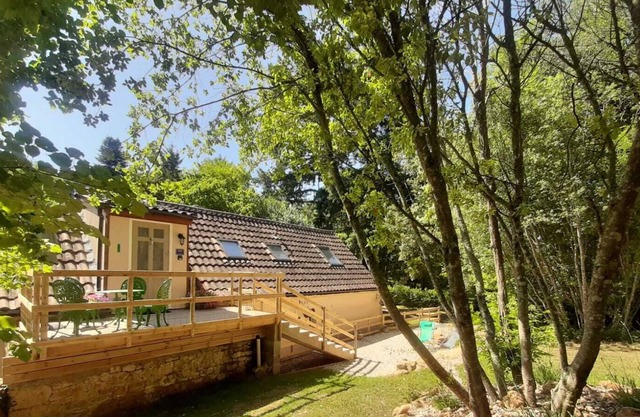 Luxury Apartment surrounded by woodland