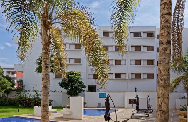 Luxury Apartment 100sqm with 2 pools wifi unlimited
