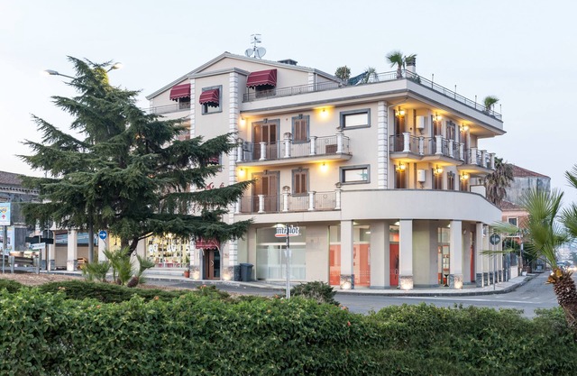 Luxuri apartamento cerca del mar y el Etna