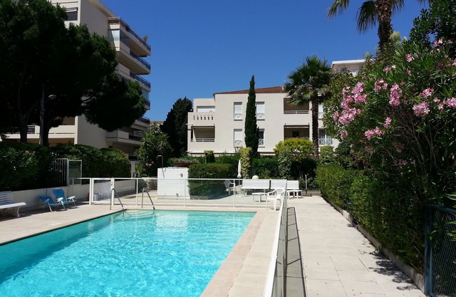piscina, jardín, terraza, wifi, parking, a 5 minutos Croisette