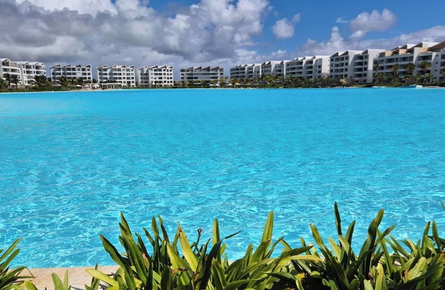 Luxury Beach Penthouse Jacuzzi & Lagoon View
