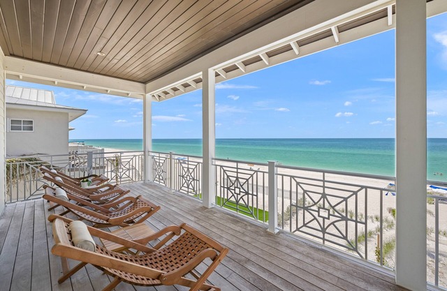 Luxury Beach House Directly on the Gulf of Mexico BEACHFRONT