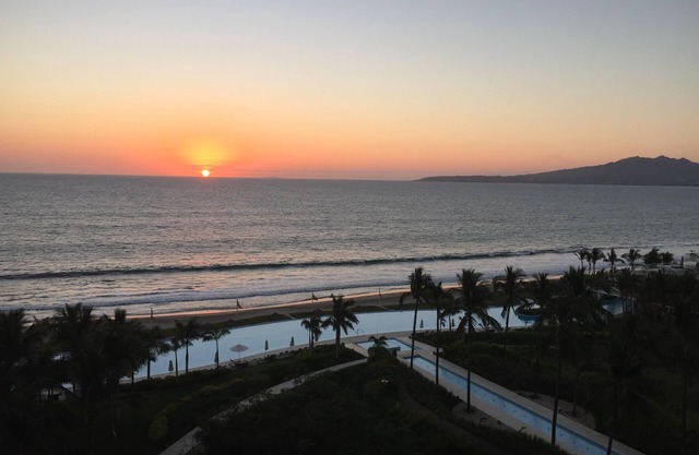 Condominio de Lujo Frente al Mar en Península Nuevo Vallarta.