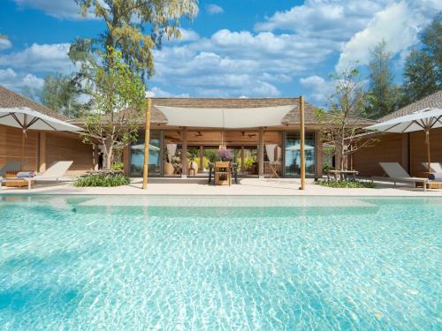 Luxury Beachfront Villa Phuket Private Pool Full Staff At Natai Beach