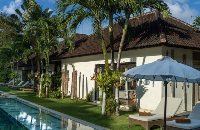 Luxury Complex 16 BR in the heart of Seminyak