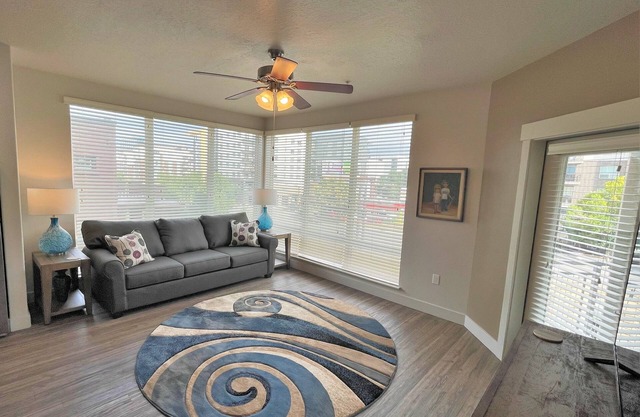 Luxury Condo in the Best Part of Downtown